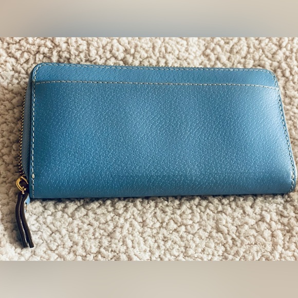 KATE SPADE | Clutch Wallet - Picture 2 of 4